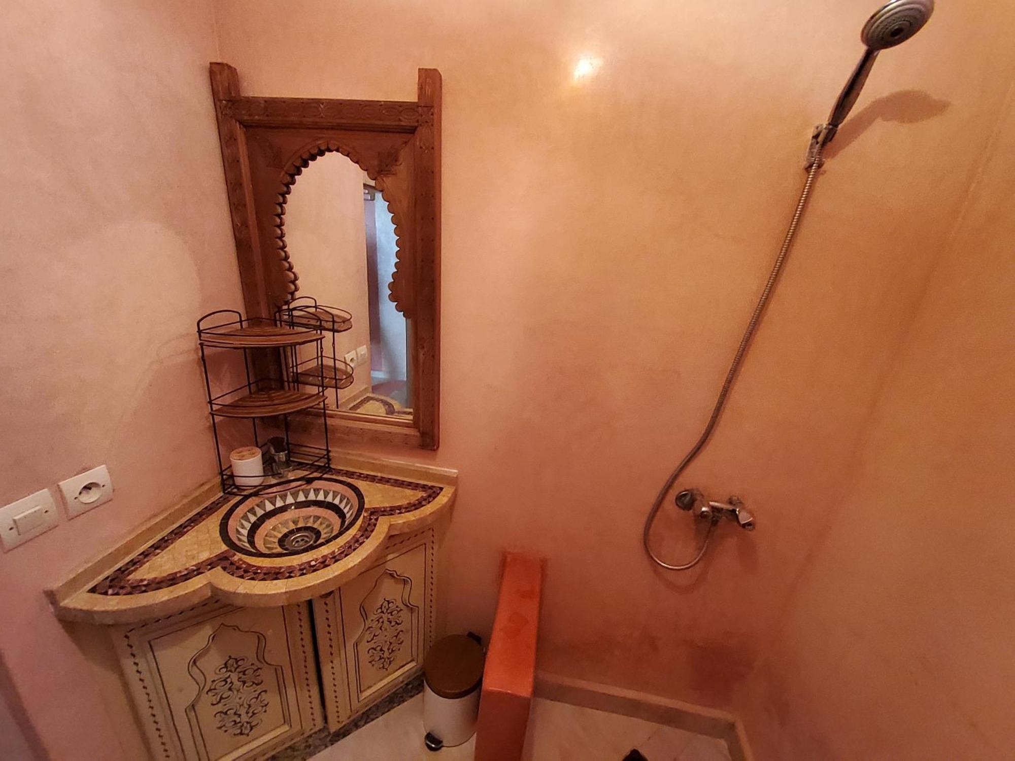 Surf & Salsa Guest House Agadir Kültér fotó