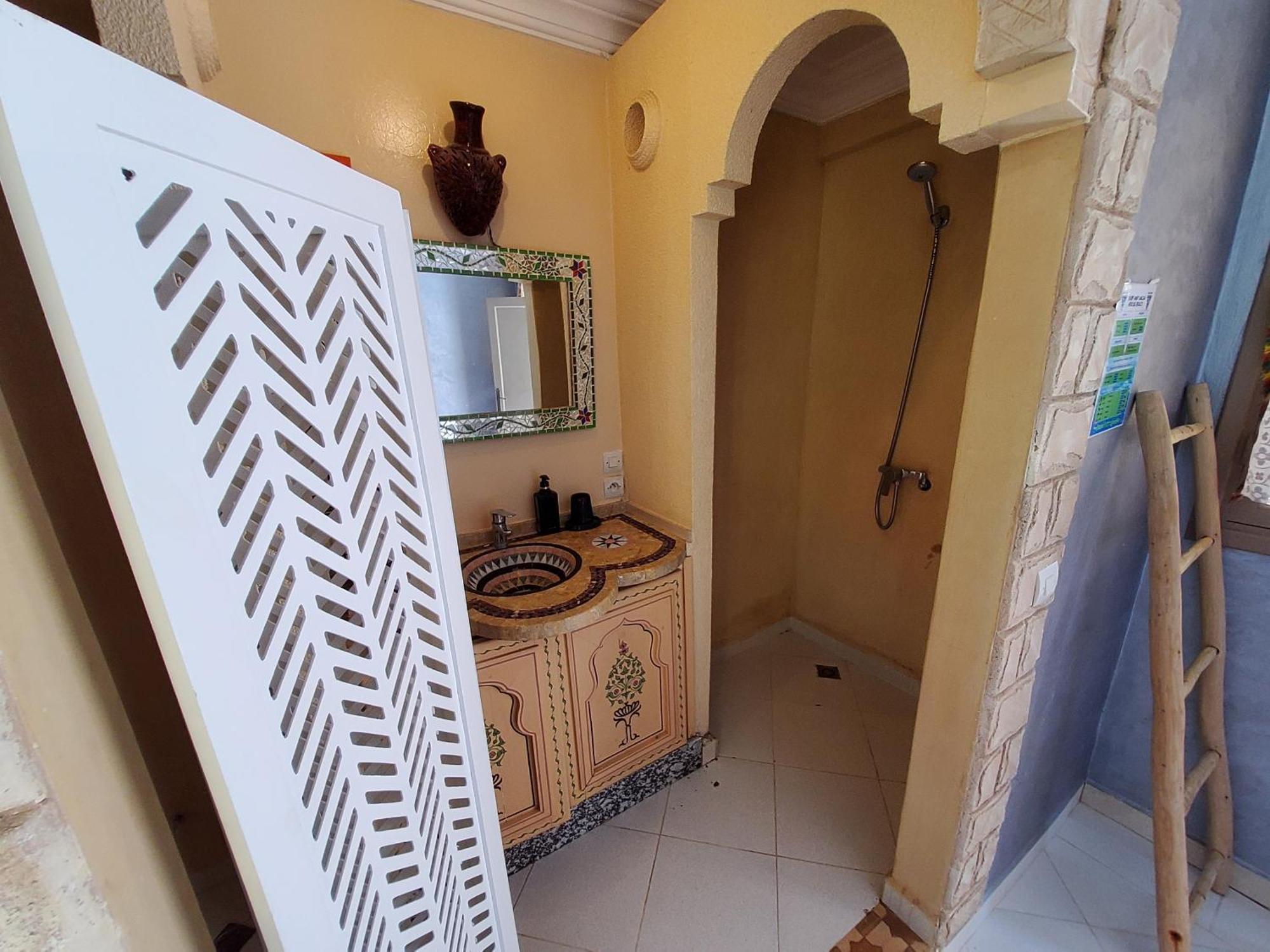 Surf & Salsa Guest House Agadir Kültér fotó